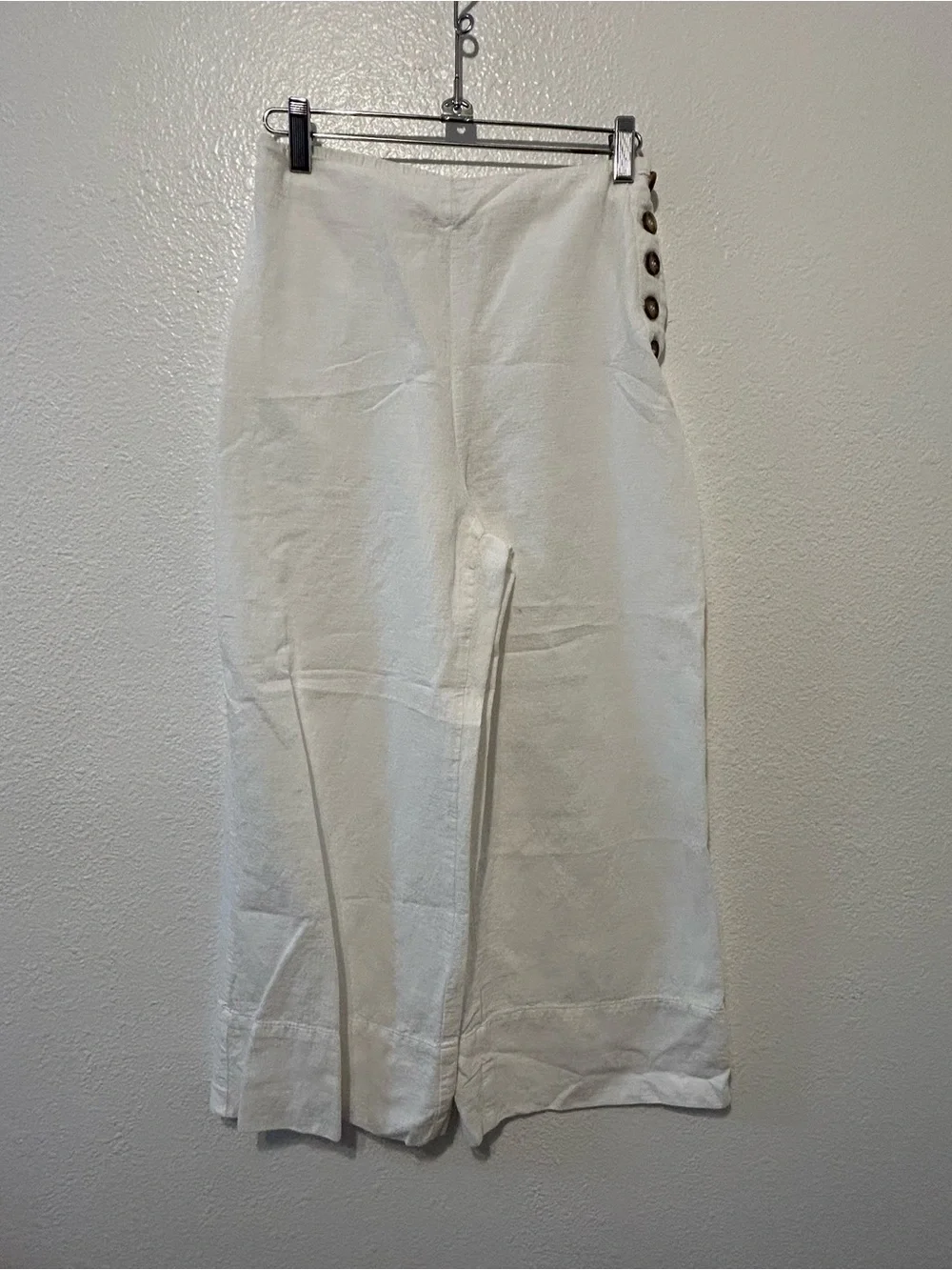 Good Luck Gem White Wide-Leg Crop with Side Button Detail
